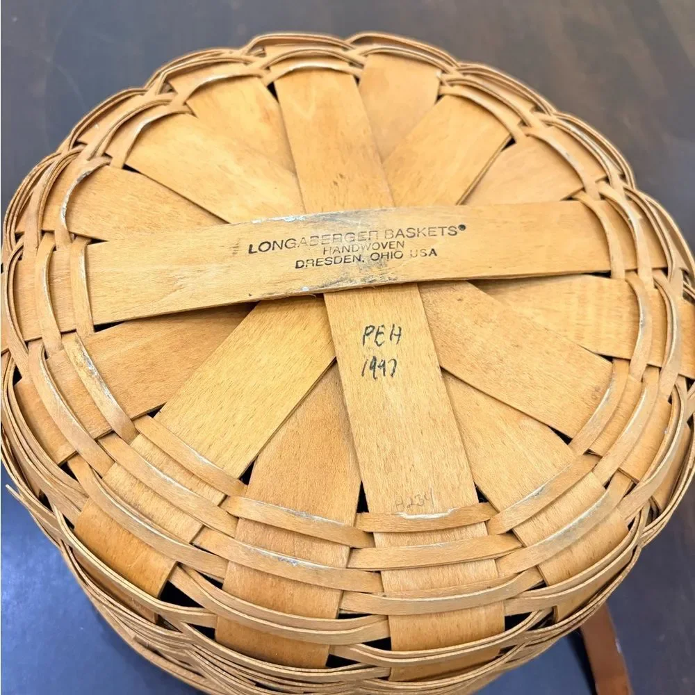 Longaberger Darning Basket with Leather Handles